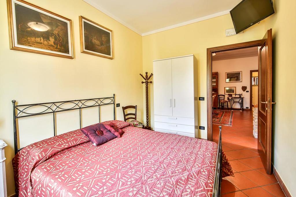 Trattoria Milani Hotel โลนาโต ภายนอก รูปภาพ