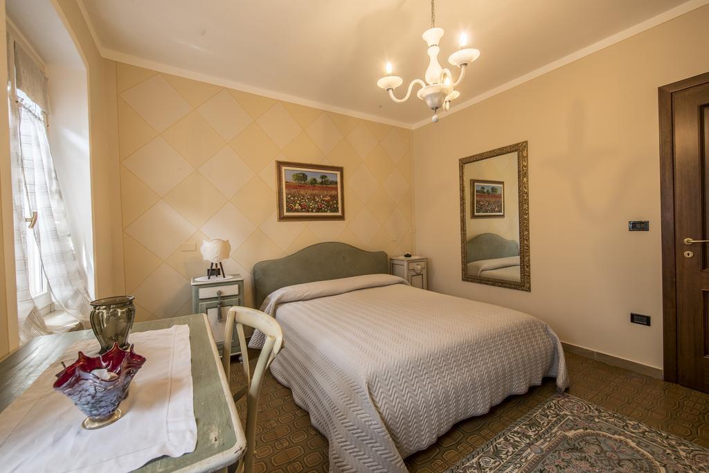 Trattoria Milani Hotel โลนาโต ภายนอก รูปภาพ